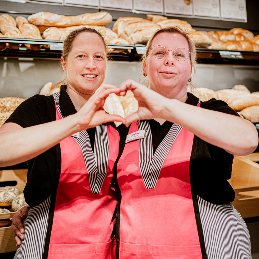 Verkäuferinnen bei der Bäckerei Dwenger aus Pinneberg